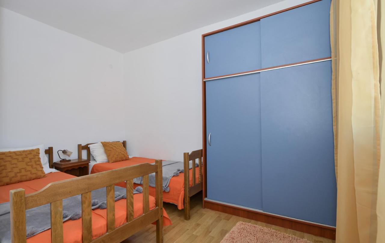 Luciano Apartmán Seget Vranjica